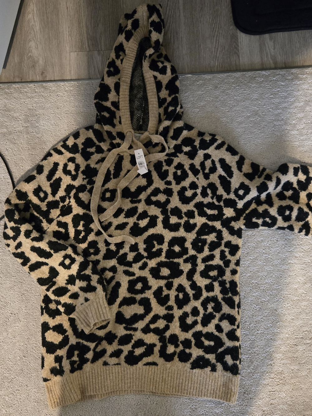 LOFT Leopard-Print Hooded Sweater – Beige & Black